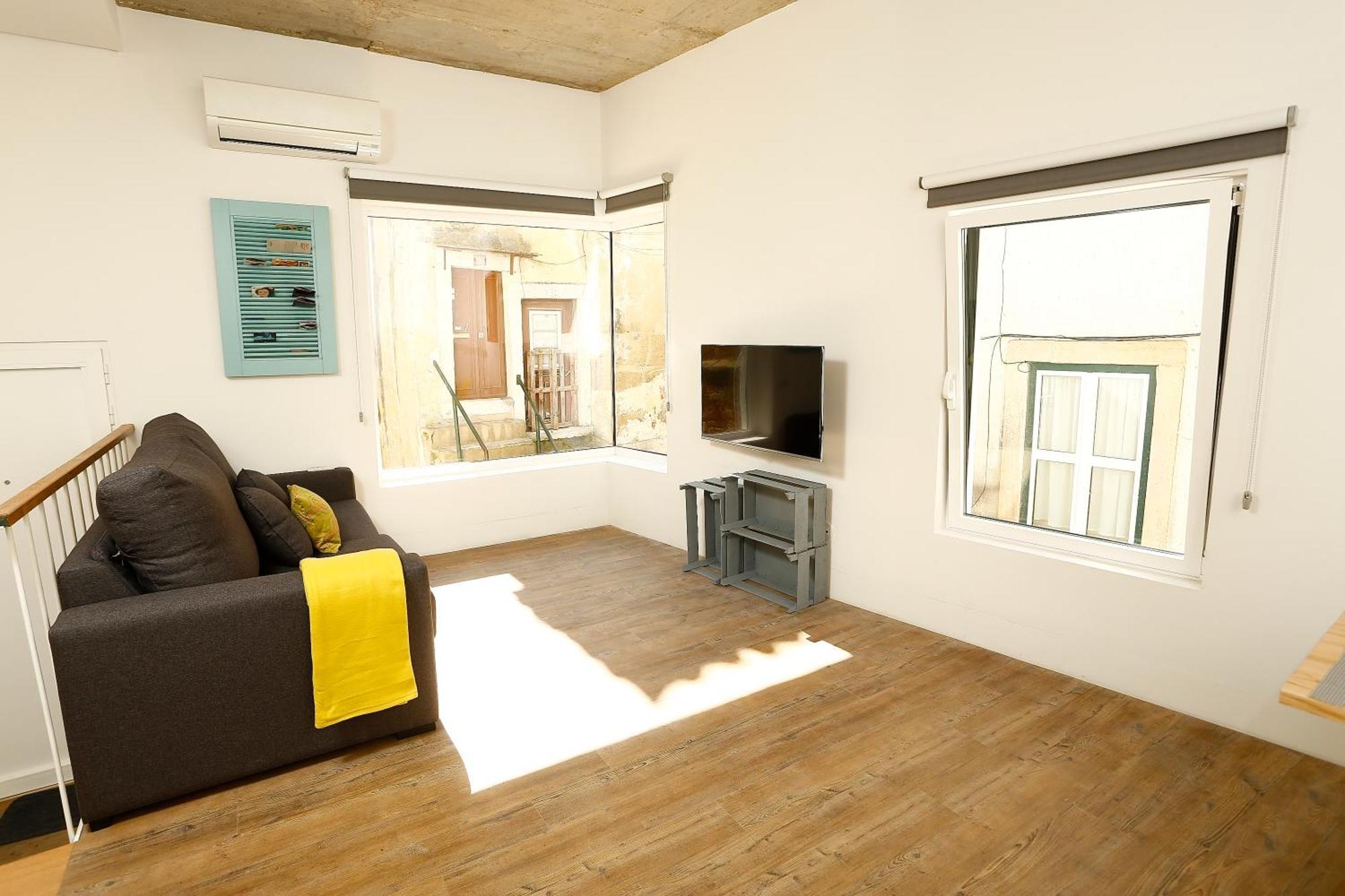 New Downtown Apartament Lizbona